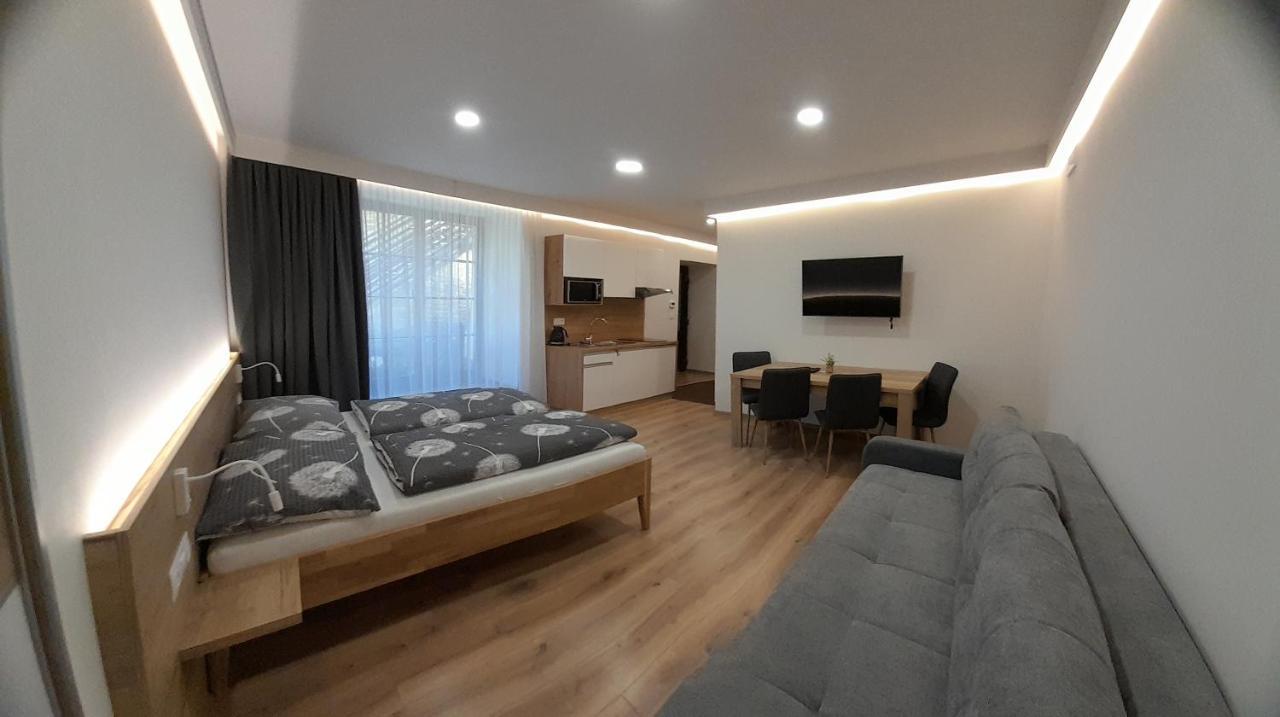 Apartmany Lumi Veľký Slavkov Dış mekan fotoğraf